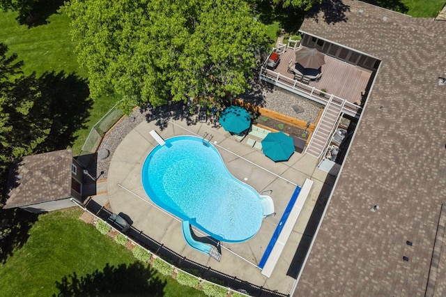 15905 43rd Ave N, Plymouth, MN 55446 - aerial view of a pool