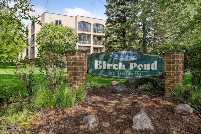 20 Windsor Ln Unit 213A, New Brighton, MN 55112 - view of community / neighborhood sign
