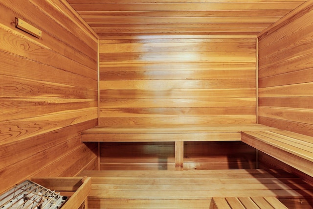 20 Windsor Ln Unit 213A, New Brighton, MN 55112 - relaxing sauna with wooden ceiling and wood walls