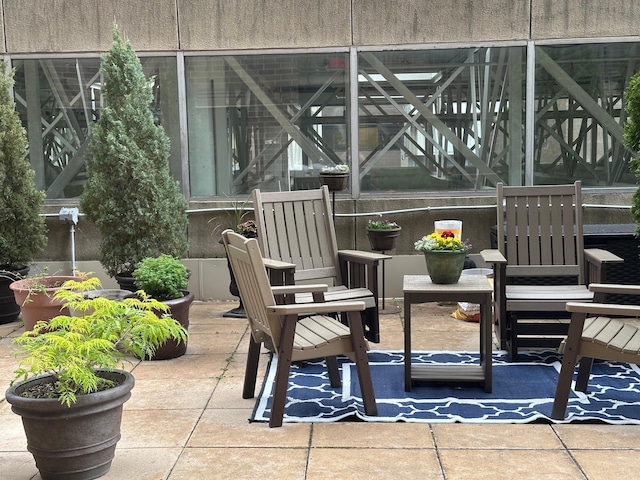 26 10th St W Unit 502, Saint Paul, MN 55102 - view of patio / terrace
