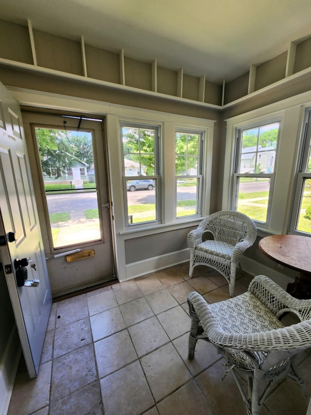 1418 Payne Ave, Saint Paul, MN 55130 - view of sunroom