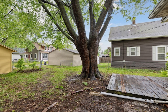 1418 Payne Ave, Saint Paul, MN 55130 - view of yard with a deck