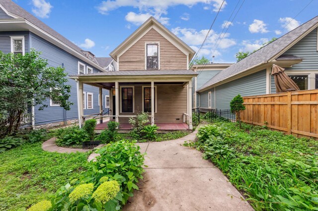 492 Dayton Ave, Saint Paul, MN 55102 - view of front of home featuring a porch