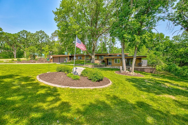 1970 Saint Croix Trl N, West Lakeland Twp, MN 55082 - view of grassy yard