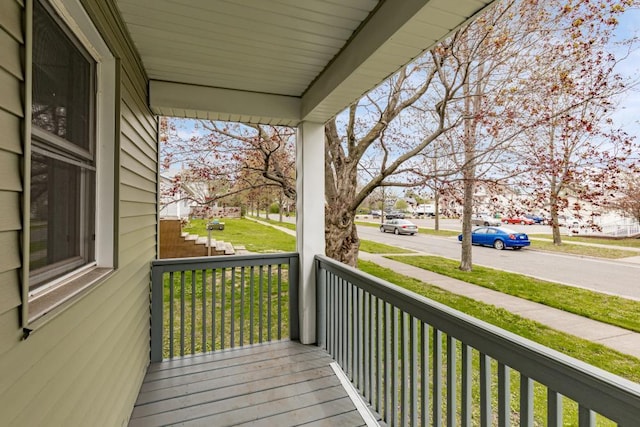 319 60th Ave W, Duluth, MN 55807 - view of wooden porch