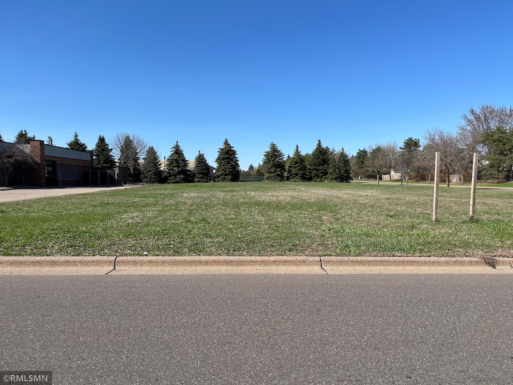 11477 Marketplace Dr N, Champlin, MN 55316