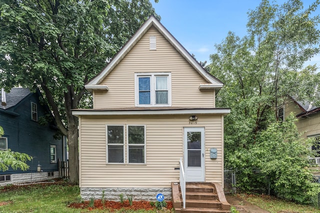 3019 Colfax Ave N, Minneapolis, MN 55411 - view of front facade with entry steps