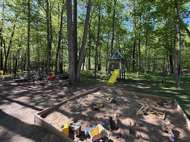 7215 Little Dip Ln NE, Bemidji, MN 56601 - view of yard
