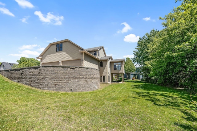 18141 87th Ave N, Maple Grove, MN 55311 - view of side of property featuring a lawn