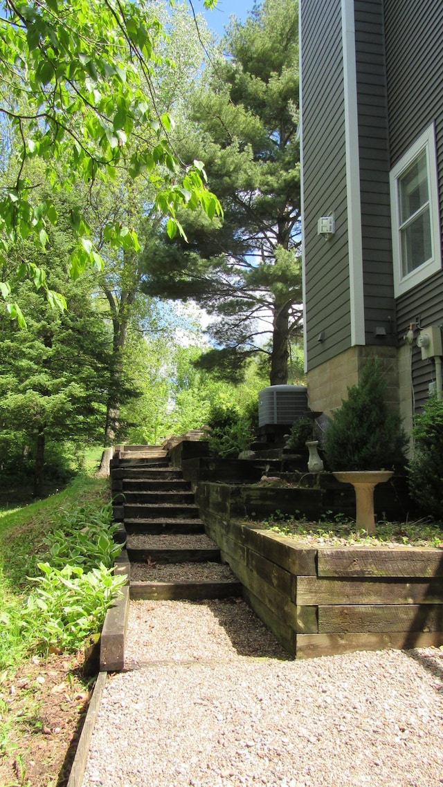 9420 Fabian St NE, Kalmar Twp, MN 55920 - view of yard with central AC