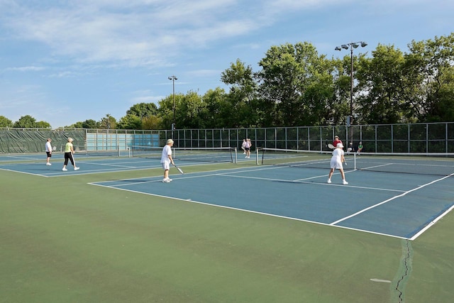 1925 Shenandoah Ct Unit G, Plymouth, MN 55447 - view of tennis court featuring community basketball court
