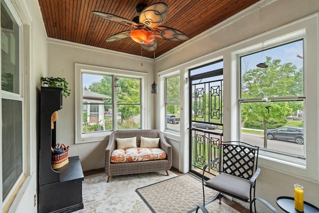 3812 Elliot Ave, Minneapolis, MN 55407 - sunroom featuring ceiling fan