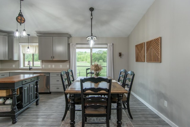 7903 Long Lake Bay Rd, Brainerd, MN 56401 - dining area featuring wood finished floors and baseboards