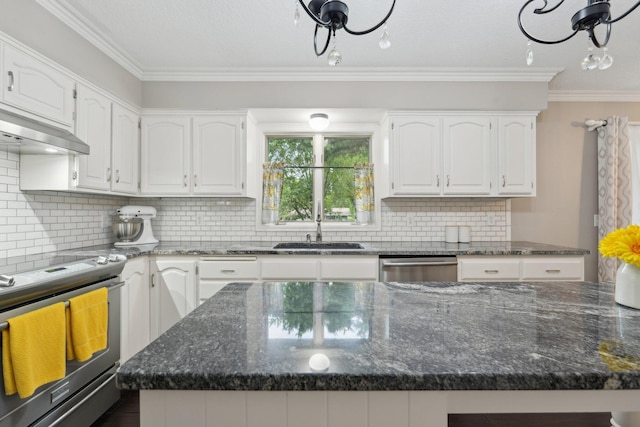 669 Lake Pine Dr, Shoreview, MN 55126 - kitchen with appliances with stainless steel finishes, a sink, white cabinets, dark stone counters, and ornamental molding