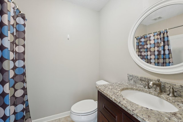 669 Lake Pine Dr, Shoreview, MN 55126 - bathroom with vanity, toilet, and curtained shower