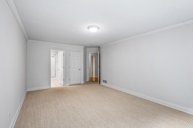 2600 Parkview Ct, White Bear Twp, MN 55110 - unfurnished bedroom featuring light carpet, crown molding, baseboards, and ensuite bath