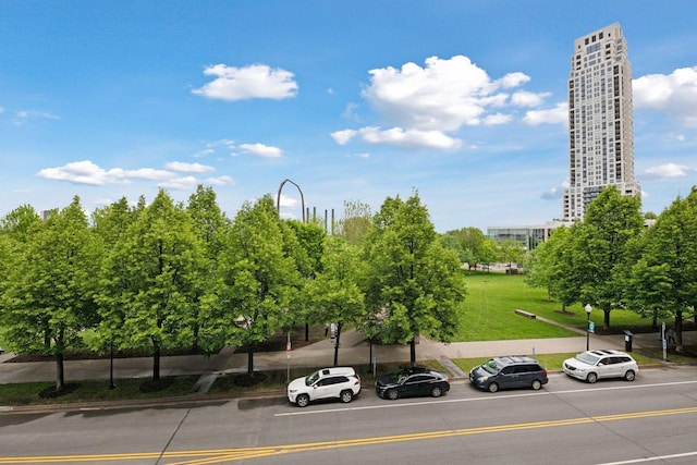 215 10th Ave S Unit 312, Minneapolis, MN 55415 - view of parking
