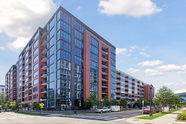 215 10th Ave S Unit 312, Minneapolis, MN 55415 - view of apartment building / complex