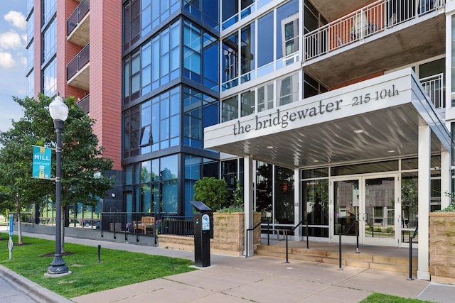 215 10th Ave S Unit 312, Minneapolis, MN 55415 - view of apartment building / complex