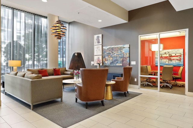 215 10th Ave S Unit 312, Minneapolis, MN 55415 - community lobby with recessed lighting
