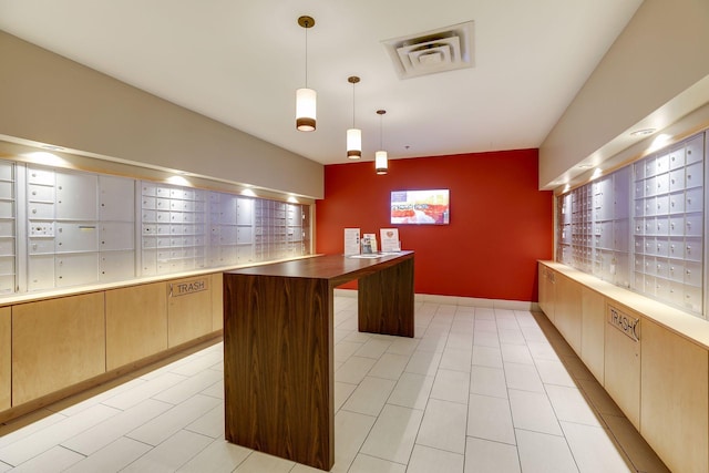 215 10th Ave S Unit 312, Minneapolis, MN 55415 - view of property's community with mail area