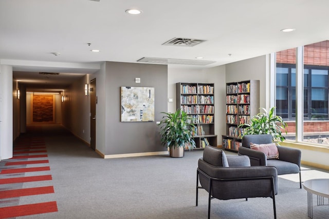 215 10th Ave S Unit 312, Minneapolis, MN 55415 - lobby featuring recessed lighting