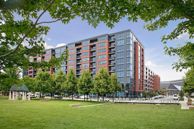 215 10th Ave S Unit 312, Minneapolis, MN 55415 - view of apartment building / complex