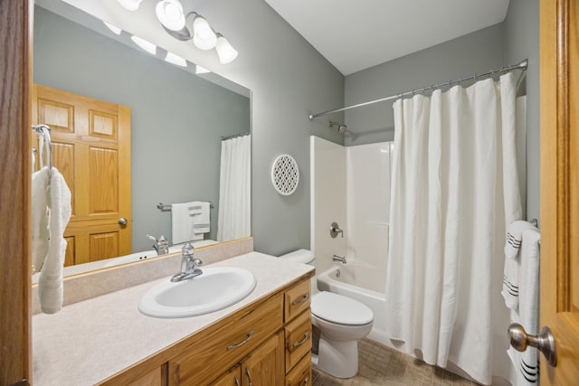 14450 Blackberry Ct, Baxter, MN 56425 - full bathroom featuring toilet, vanity, and shower / bathtub combination with curtain