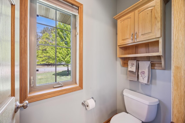 14450 Blackberry Ct, Baxter, MN 56425 - half bathroom featuring toilet