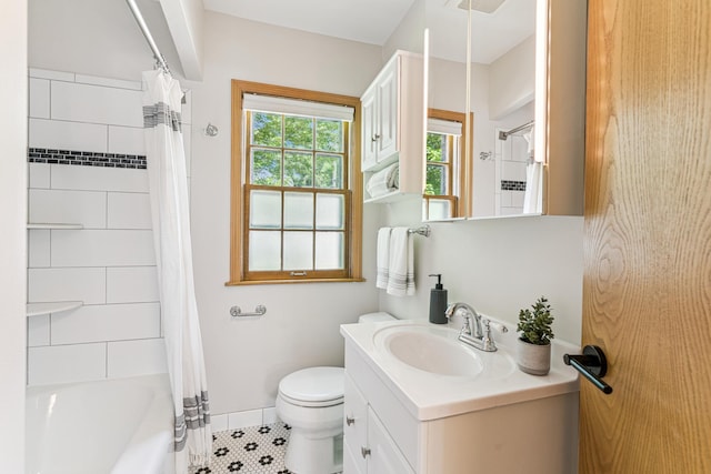 5640 13th Ave S, Minneapolis, MN 55417 - full bath featuring vanity, shower / bath combo, and tile patterned floors