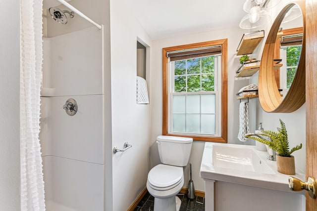 5640 13th Ave S, Minneapolis, MN 55417 - full bathroom with a sink and a shower with curtain
