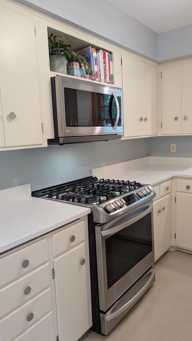 4825 Drew Ave S, Minneapolis, MN 55410 - kitchen featuring appliances with stainless steel finishes