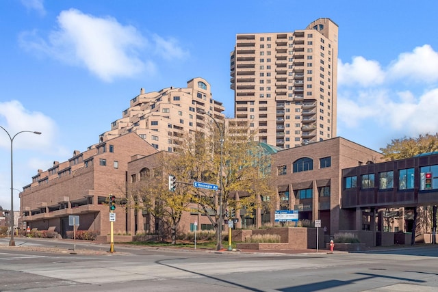 20 2nd St NE Unit P1008, Minneapolis, MN 55413 - view of building exterior