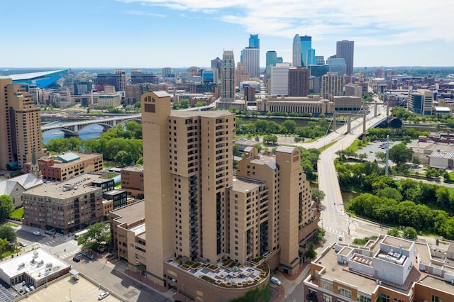 20 2nd St NE Unit P1008, Minneapolis, MN 55413 - view of urban area with a notable bridge