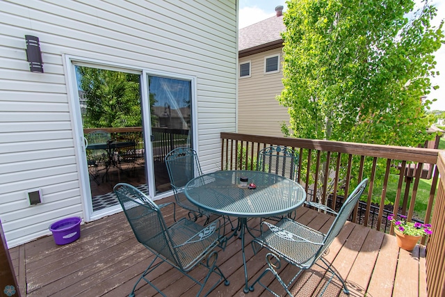 4110 Clubhouse Dr S, Fargo, ND 58104 - deck with outdoor dining space