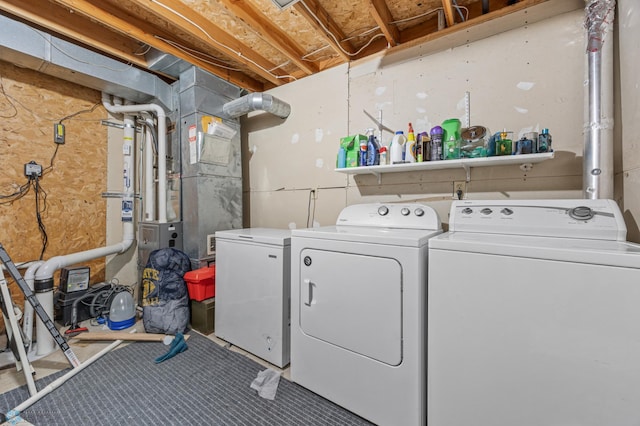 805 7th St NE, Dilworth, MN 56529 - washroom featuring washing machine and clothes dryer