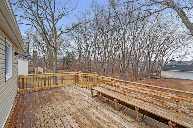 4017 Fordham Dr NE, Saint Anthony, MN 55421 - view of deck