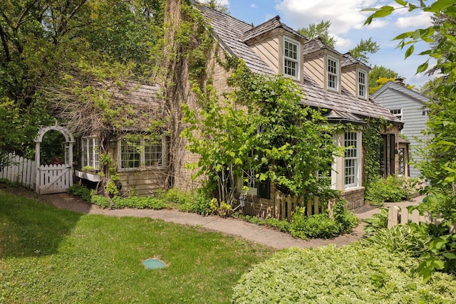 4378 Browndale Ave, Edina, MN 55424 - view of front of property with stone siding and a gate