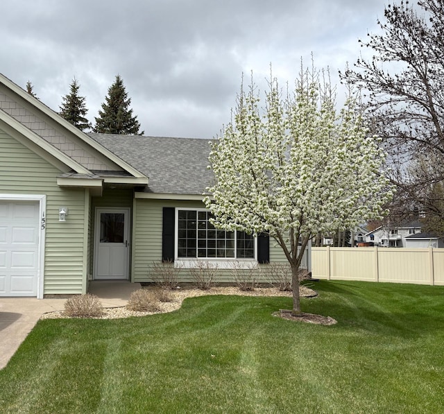 155 Bantam Rd, Sartell, MN 56377 - view of front of property with roof with shingles