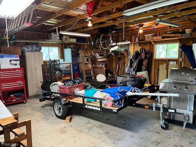204 10th St N, Sartell, MN 56377 - garage with a workshop area