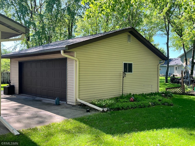 204 10th St N, Sartell, MN 56377 - view of side of home featuring a garage and a yard