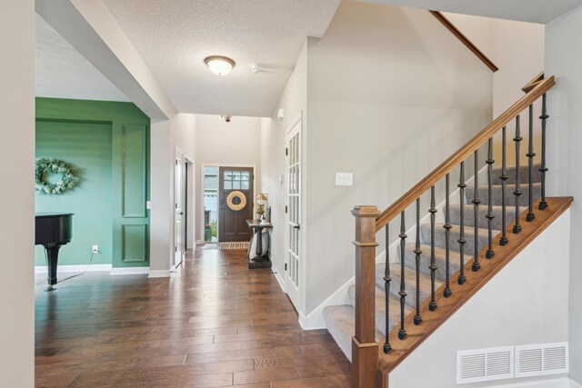 1482 Camden Ridge Dr, Chanhassen, MN 55317 - photo 10