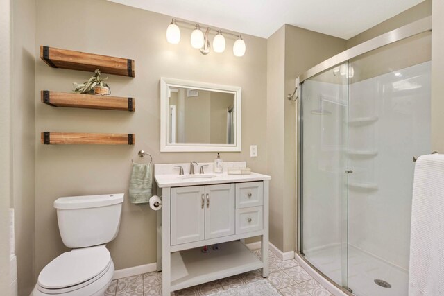 20338 Kensfield Trl Unit 1606, Lakeville, MN 55044 - full bath featuring a stall shower, vanity, and baseboards