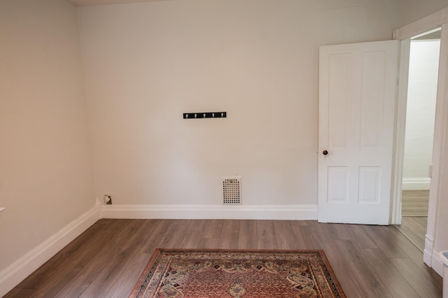 835 Park St, Fairmont, MN 56031 - empty room featuring wood finished floors and baseboards