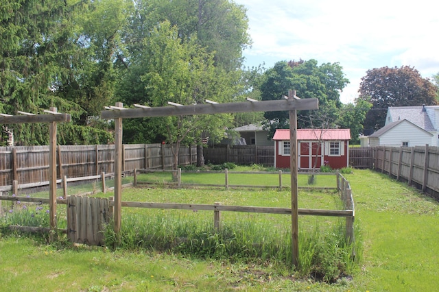 835 Park St, Fairmont, MN 56031 - view of yard