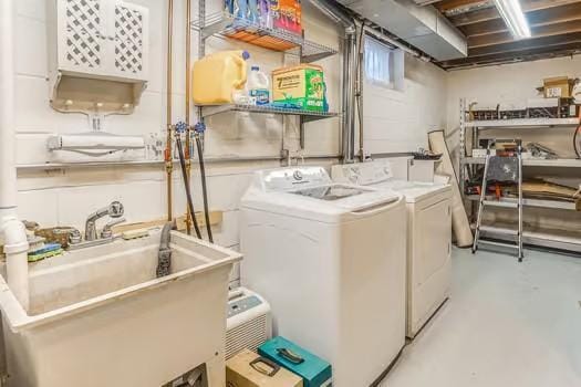 1221 43rd Ave NE, Columbia Heights, MN 55421 - laundry area with washing machine and clothes dryer