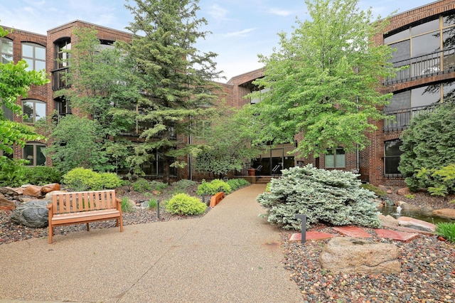 5601 Dewey Hill Rd Unit 310, Edina, MN 55439 - view of surrounding community