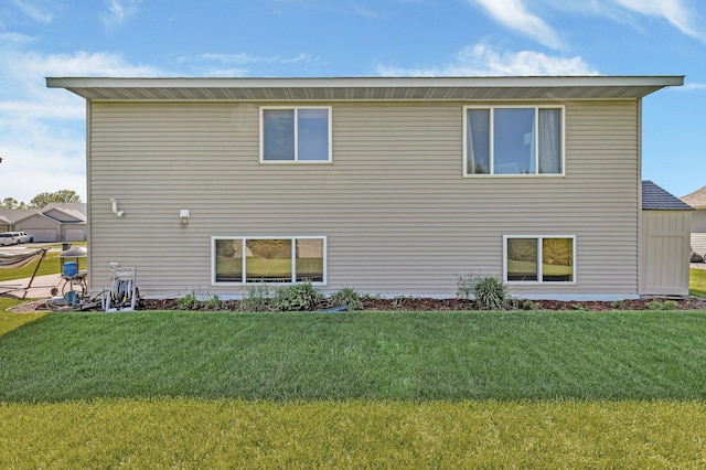 24405 18th Ave, Saint Augusta, MN 56301 - back of property featuring a lawn