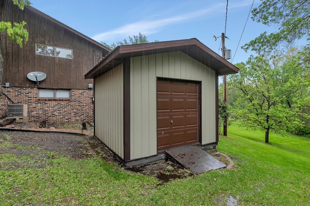 2916 Golf View Ct, Saint Cloud, MN 56301 - view of garage