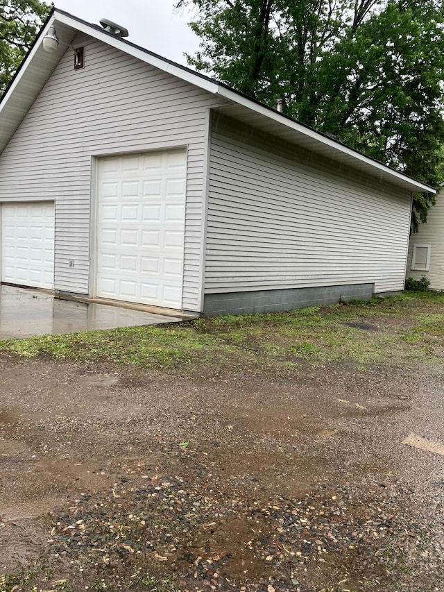 903 2nd St, Princeton, MN 55371 - view of detached garage